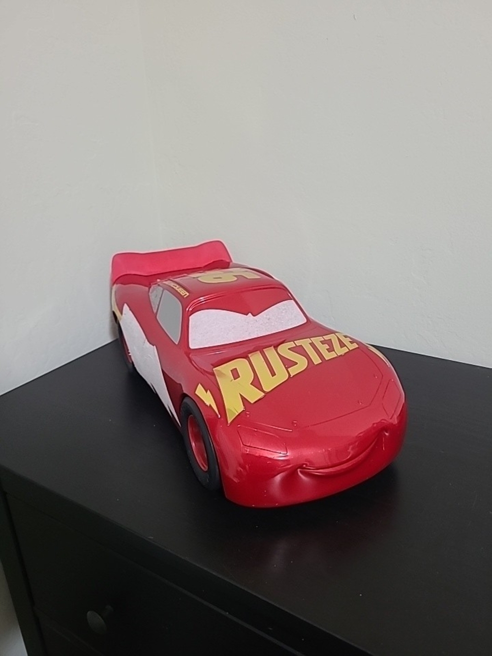 Disney Pixar Cars Jumbo Lightning McQueen 20" Diecast Plastic See Pics For Cond - Picture 2 of 10